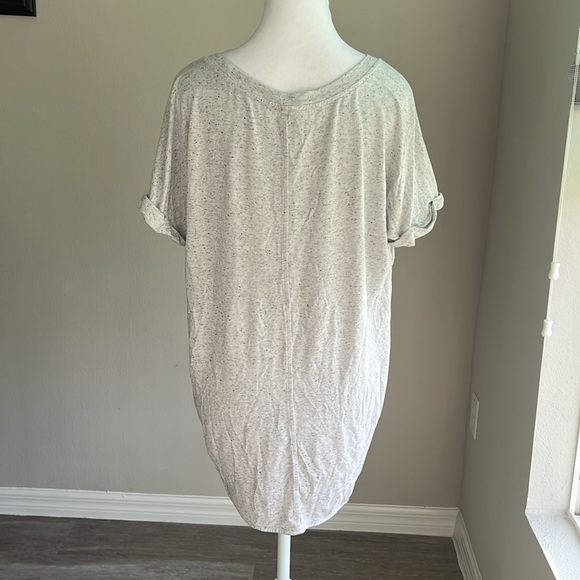 Loft lounge women’s gray&navy variegated teeshirt - Picture 3 of 6